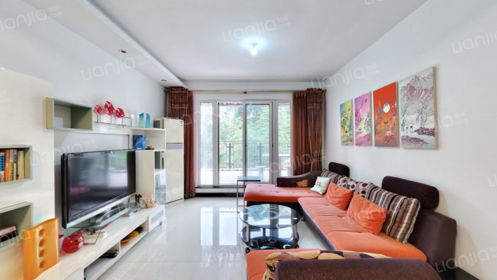 棠湖泊林小镇二手房实景图