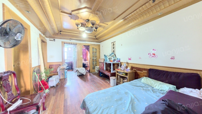 闸航路2589弄二手房实景图