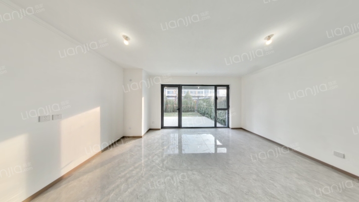 品致鸿熙二手房实景图