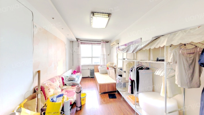 信达花园南区二手房实景图