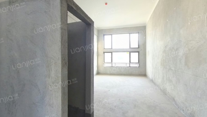 融诚园未来里二手房实景图