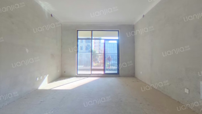 水润尚院二手房实景图