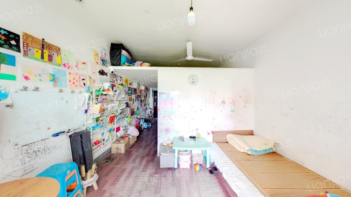 东周小区二手房实景图