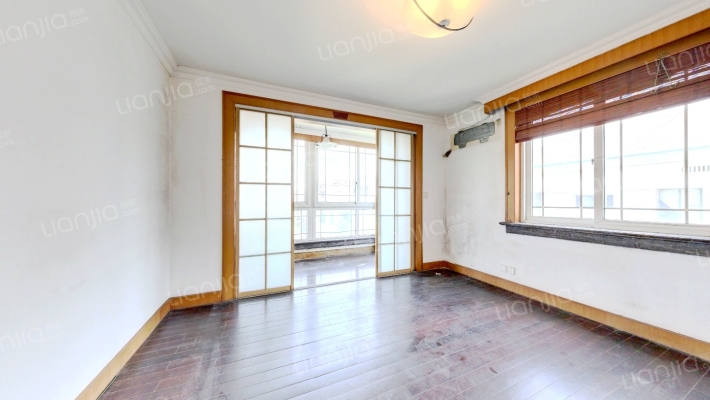 新大陆公寓二手房实景图