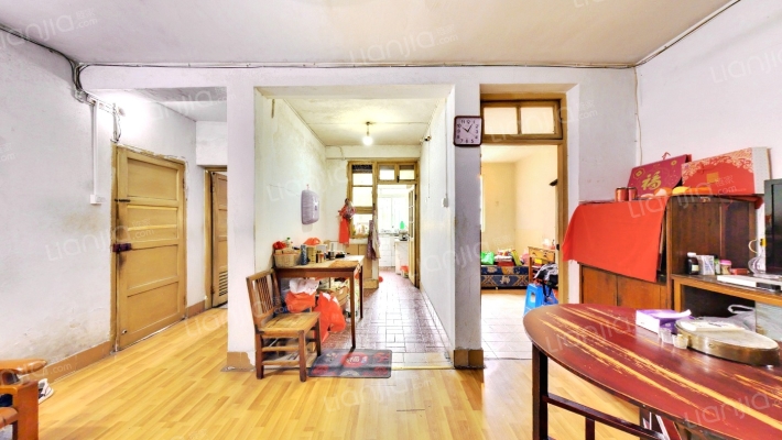 龙腰干休所宿舍二手房实景图