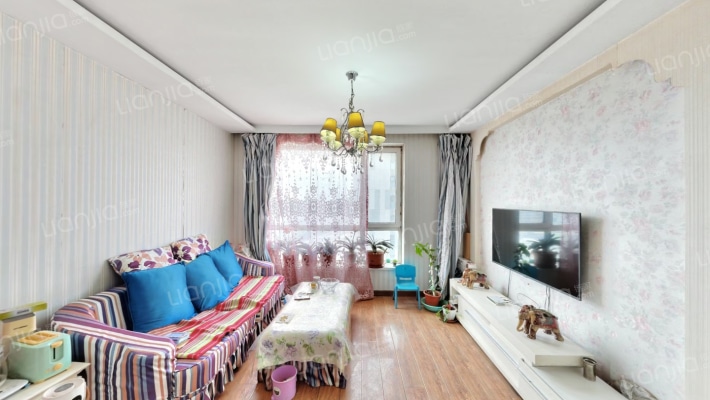 金地滨河国际二手房实景图