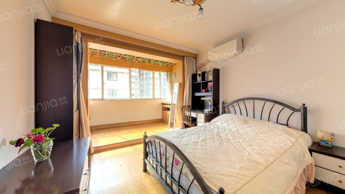 康泰公寓二手房实景图