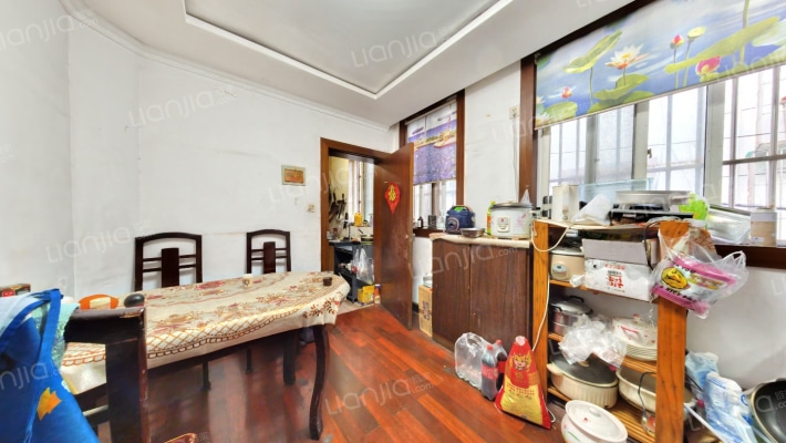 东大街二手房实景图