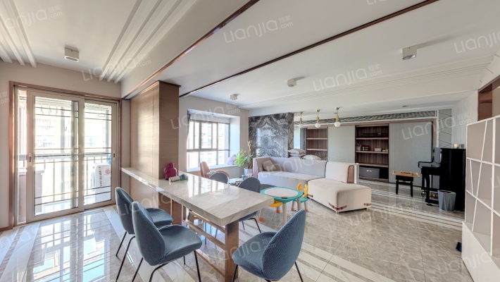 香堤雅郡花苑二手房实景图