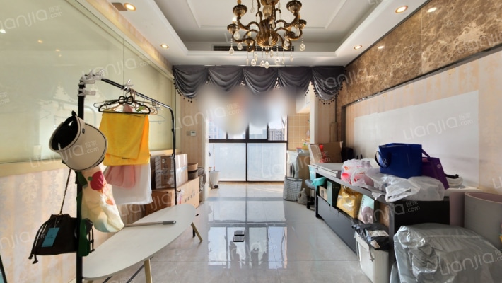 合景叠翠峰二手房实景图