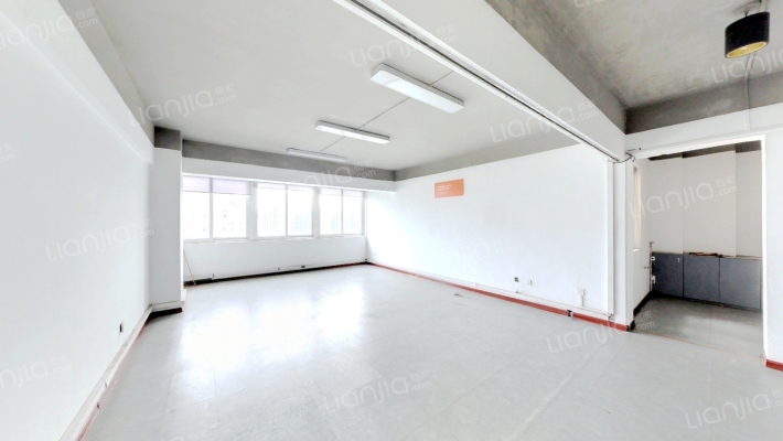 盛泰大厦二手房实景图