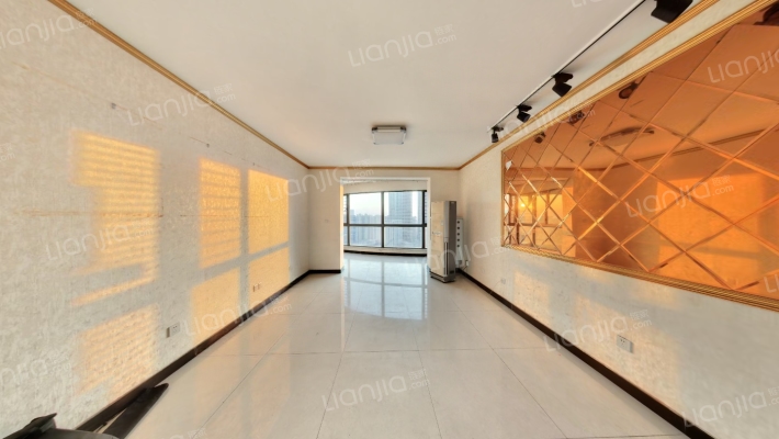 金领国际二手房实景图