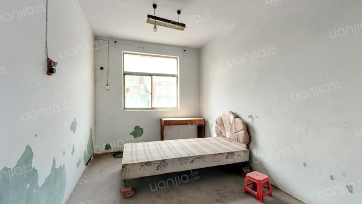 人行小区二手房实景图