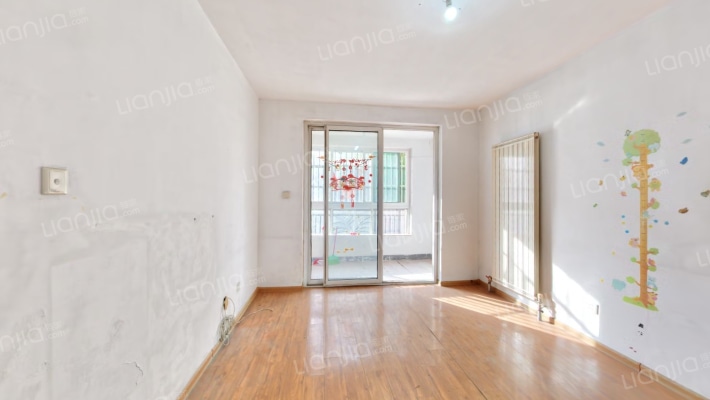 假日丽景花园小区西区二手房实景图