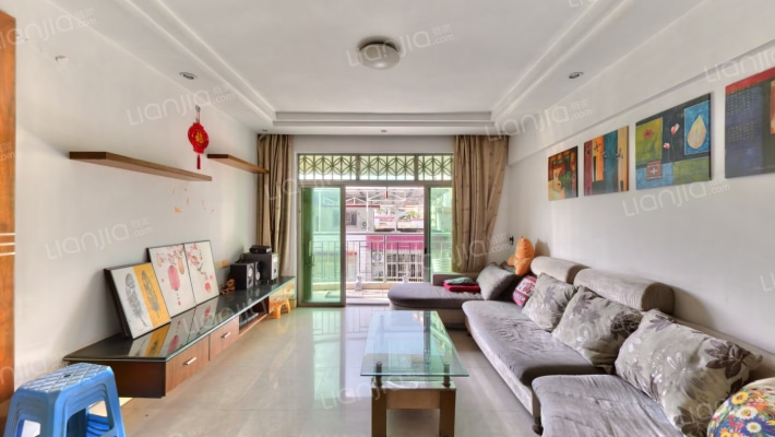 鸿日居二手房实景图