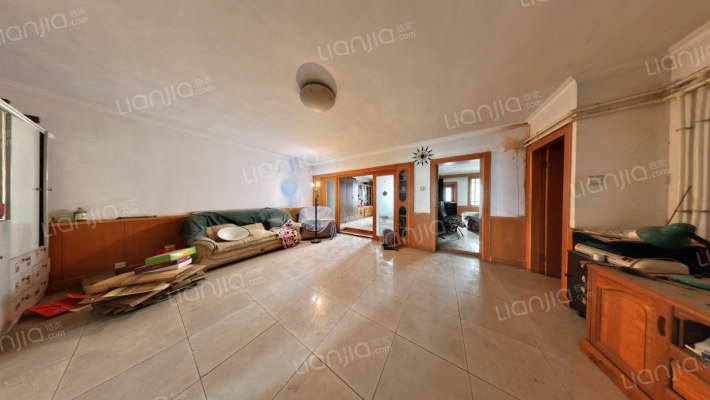 经三纬八第一楼二手房实景图