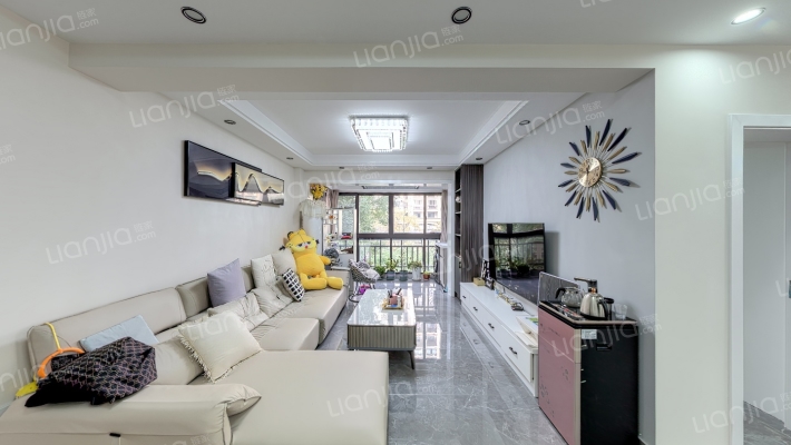 东方港湾二手房实景图