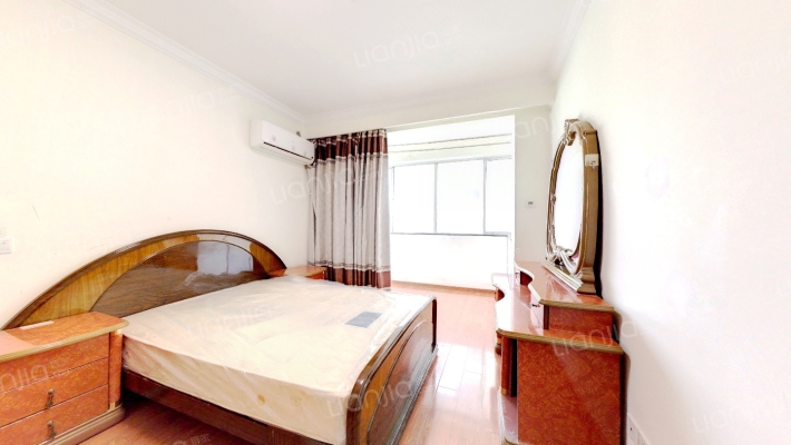 申通公寓二手房实景图