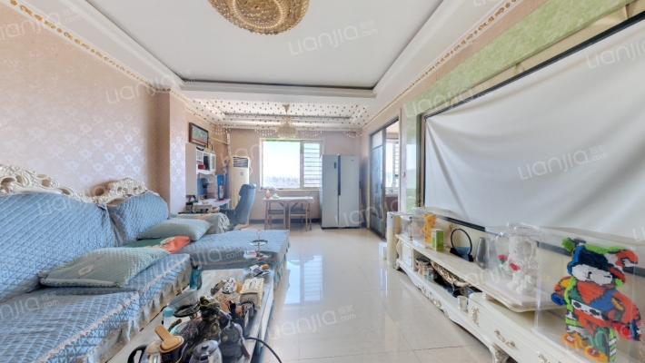 湖畔嘉园二手房实景图