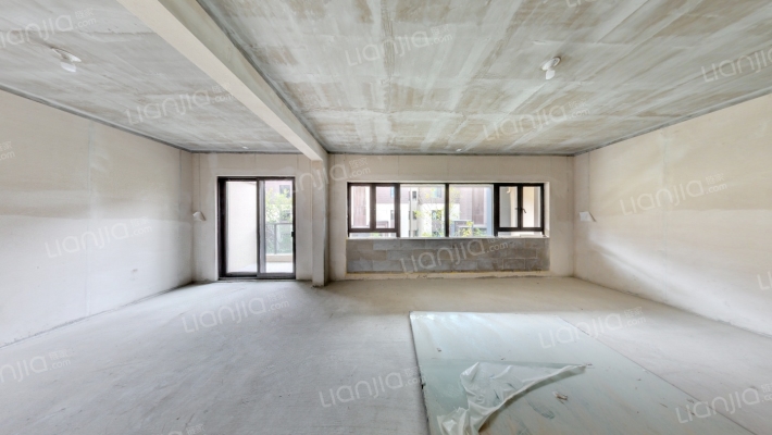 青岛小镇云台二手房实景图