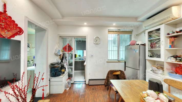 农业局宿舍二手房实景图