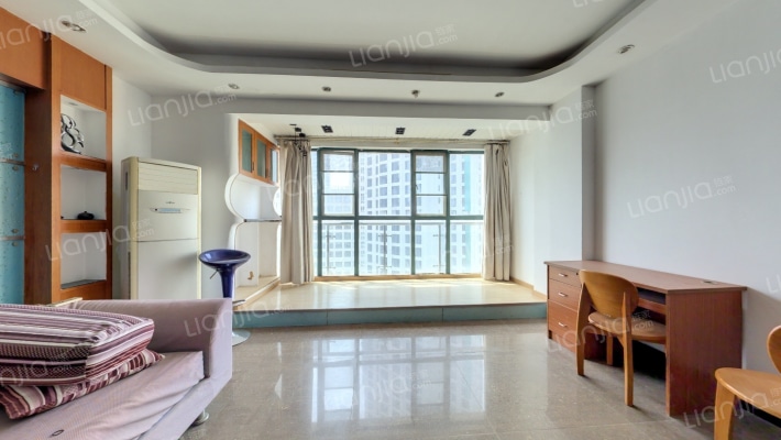 金桥凤凰华庭二手房实景图