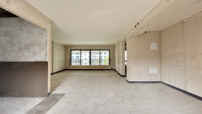 科学城置业龙湖凤栖湖畔二手房实景图