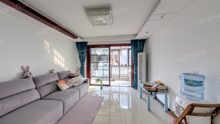 凤凰国际广场二手房实景图