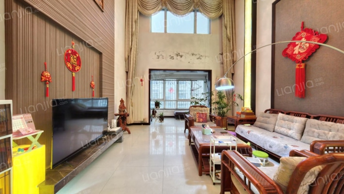 兴华南街168号院二手房实景图