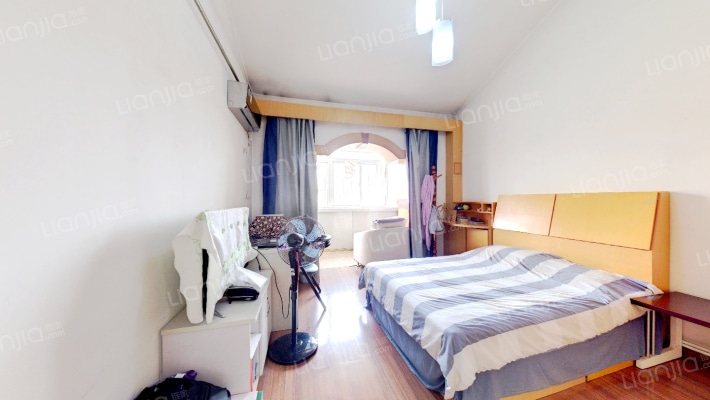 军旅公寓二手房实景图