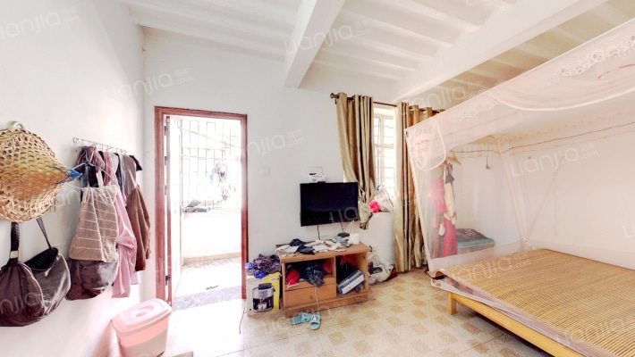 华富街二手房实景图