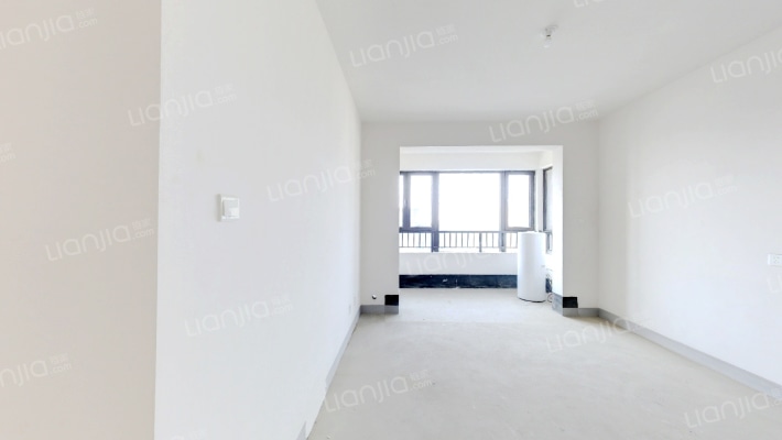 荣盛华府二手房实景图