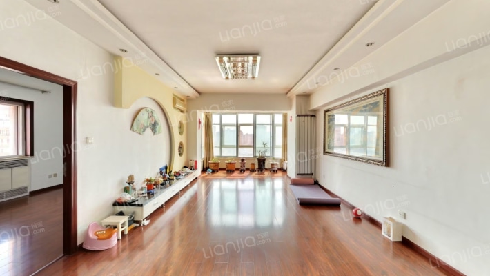 嘉成大厦二手房实景图