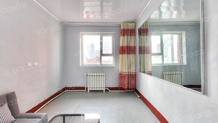 85号院调度楼乙楼二手房实景图