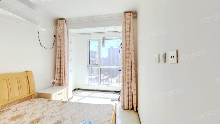 金悦华府二手房实景图