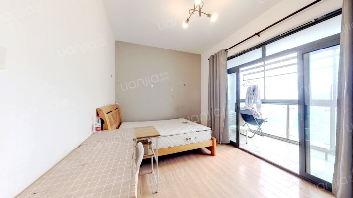 健龙尚谷杰座一期二手房实景图