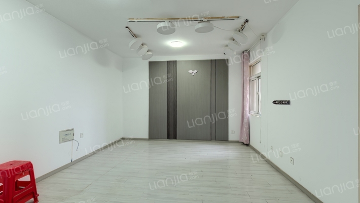 绿锦家园二手房实景图