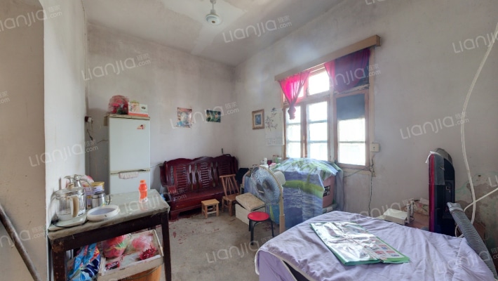 光明社区东区二手房实景图