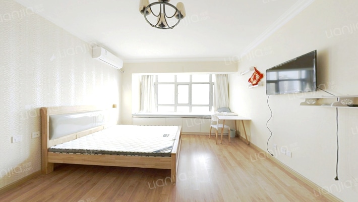 万行中心二手房实景图