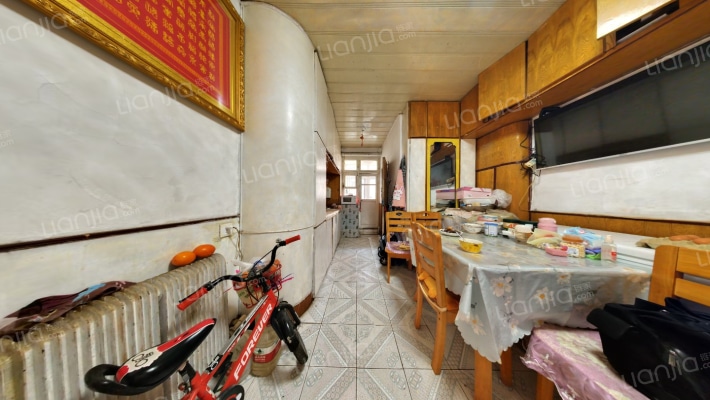 荣工街二手房实景图