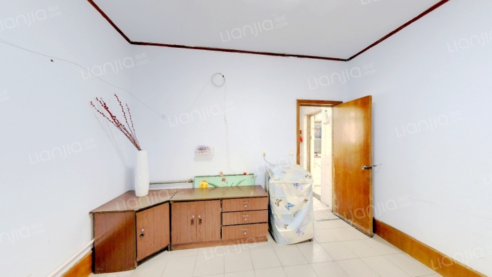 银都花园社区二手房实景图