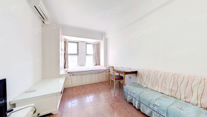 苹果公寓二手房实景图