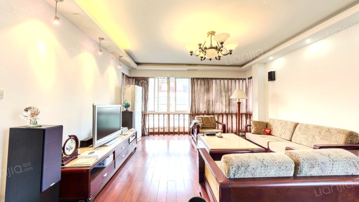 世纪虹二手房实景图