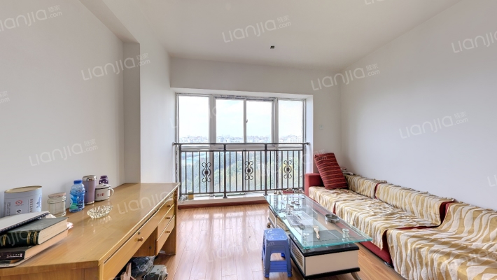 昆铁盛和家苑二手房实景图