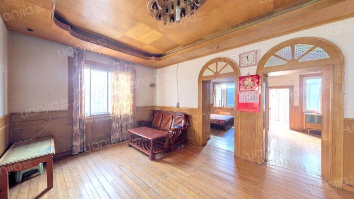 京山新街二手房实景图