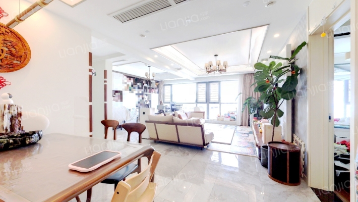 绿地GIC壹期二手房实景图