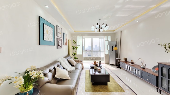 尚城华府二手房实景图