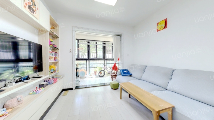 长航蓝晶国际B区二手房实景图