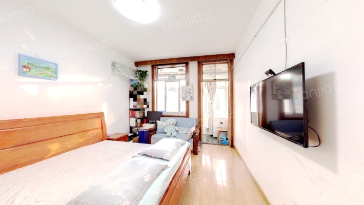 苜卫路35号二手房实景图