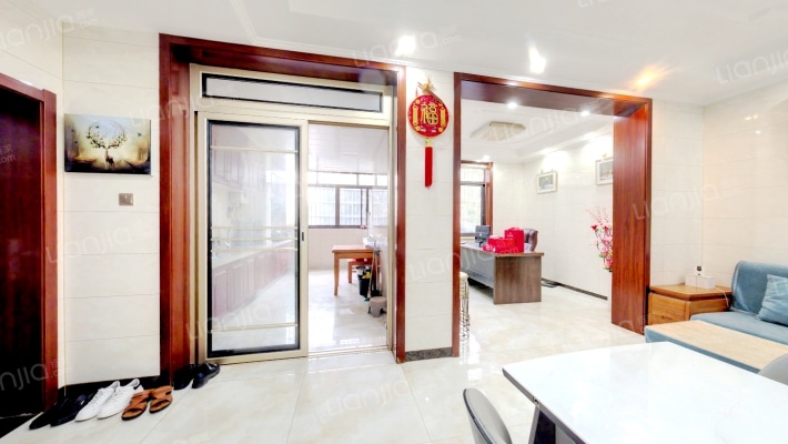 检疫局宿舍二手房实景图